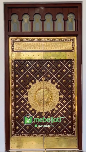 Pintu Masjid Nabawi Kayu Jati Jepara Aksesoris Kuningan
